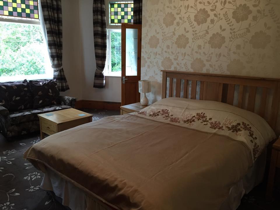 Oakfield Lodge Guest House Stockport Marple エクステリア 写真