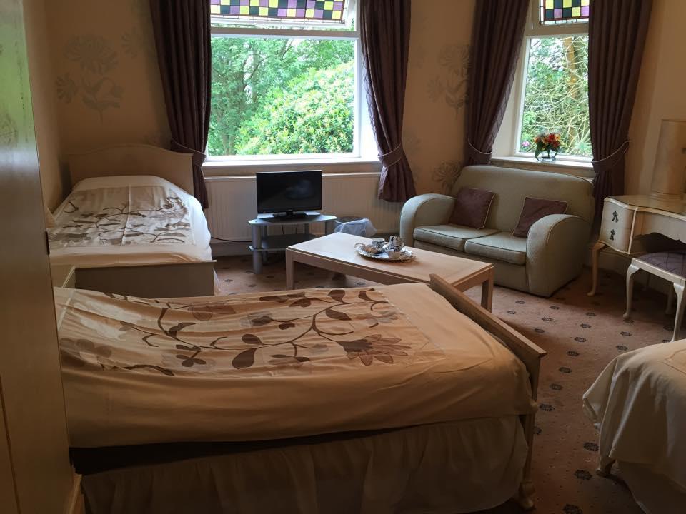 Oakfield Lodge Guest House Stockport Marple エクステリア 写真