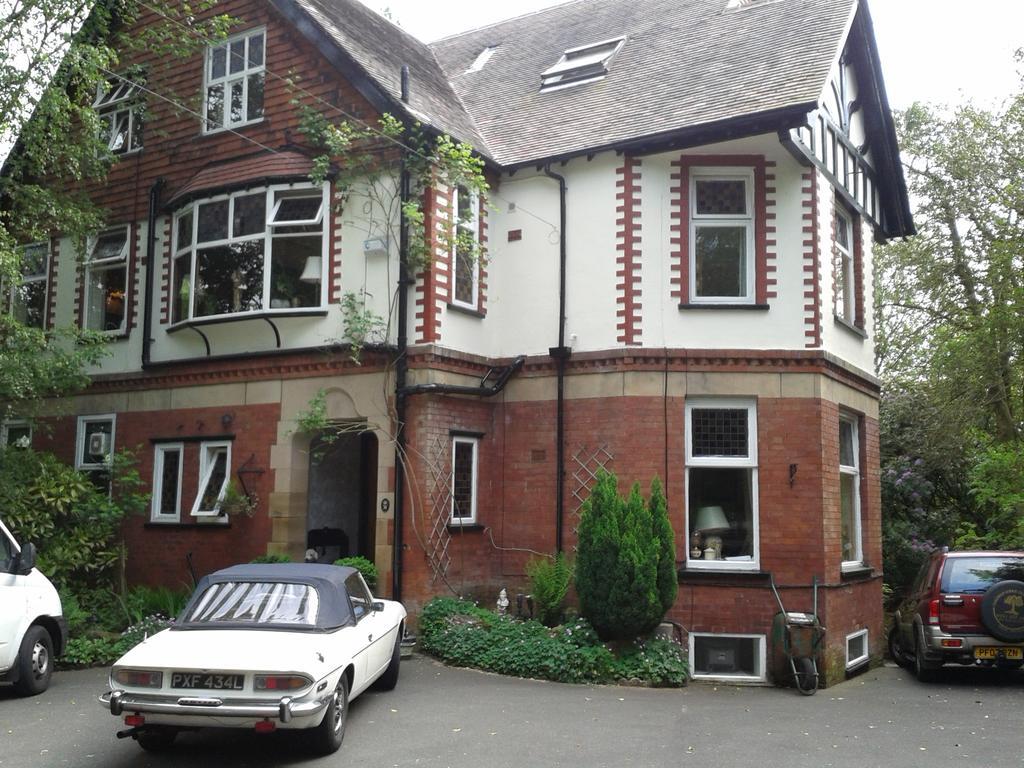 Oakfield Lodge Guest House Stockport Marple エクステリア 写真