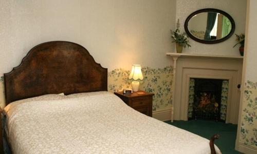 Oakfield Lodge Guest House Stockport Marple エクステリア 写真