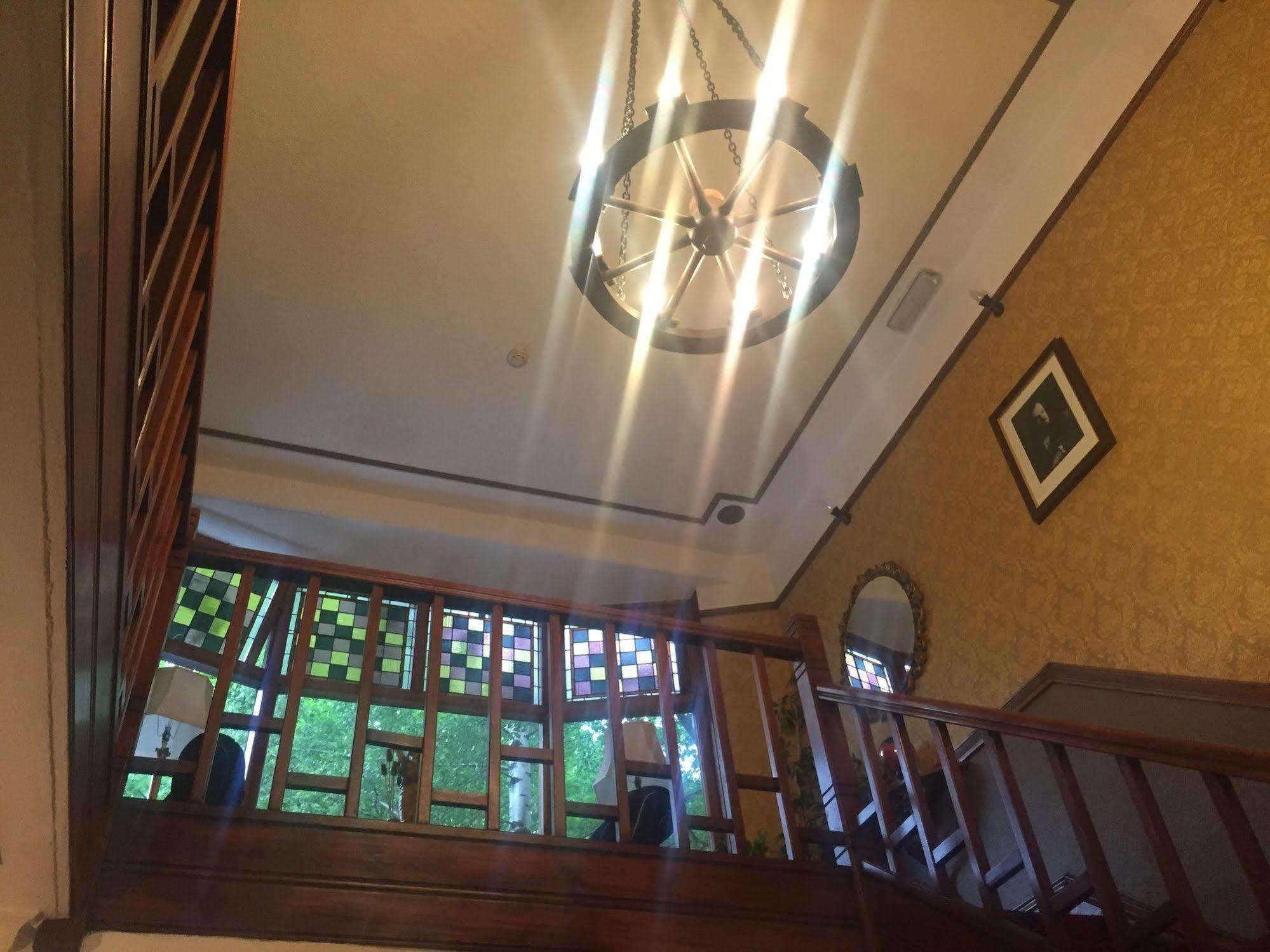 Oakfield Lodge Guest House Stockport Marple エクステリア 写真